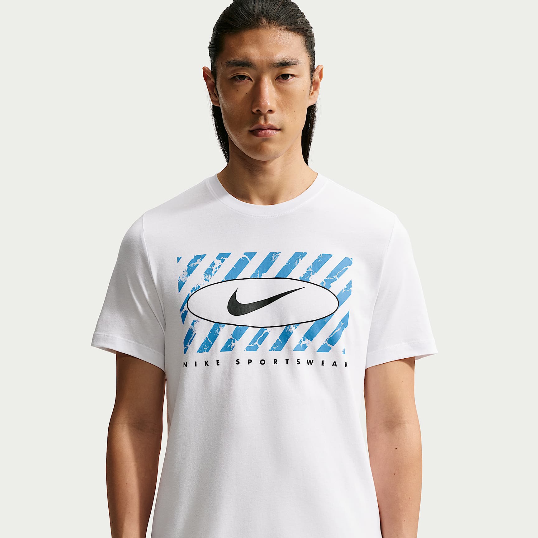 Nike Sportswear Men's T-Shirt. Nike ZA